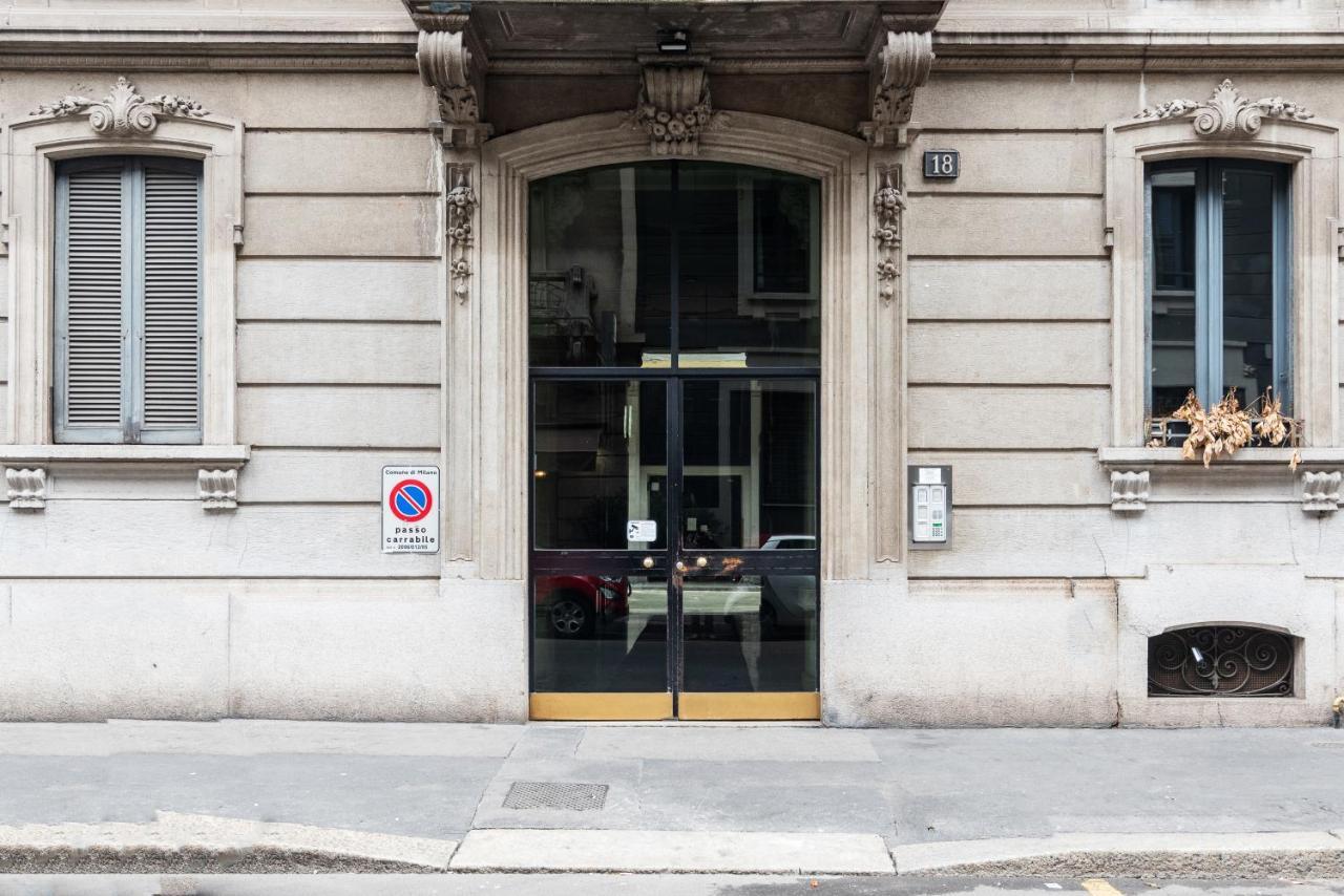 Elegante E Ampio Bilocale Vicino Stazione Centrale Milano Esterno foto